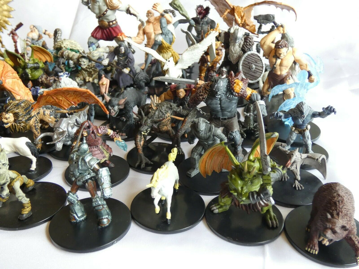 Random New Dungeons and Dragons Official Prepainted Miniatures - Bulk Lot