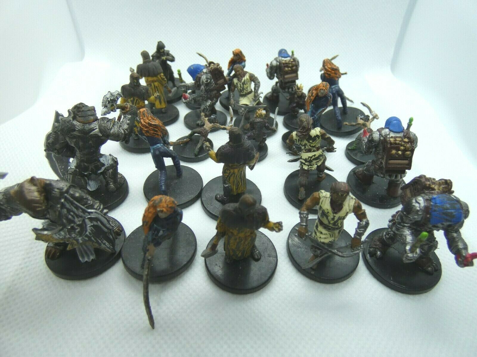 Random New Dungeons and Dragons Official Prepainted Miniatures - Bulk Lot